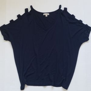 Zenana Outfitters Casual Short Sleeve Shirt